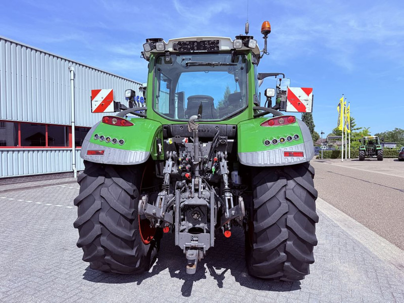 Fendt 722 Vario Power + - Traktor: 4 kép. Fendt 722 Vario Power + - Traktor: 4 kép.