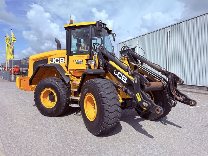 JCB JCB 427 S5 HT Wheel Loader - Gumikerekes homlokrakodó: 4 kép. JCB JCB 427 S5 HT Wheel Loader - Gumikerekes homlokrakodó: 4 kép.