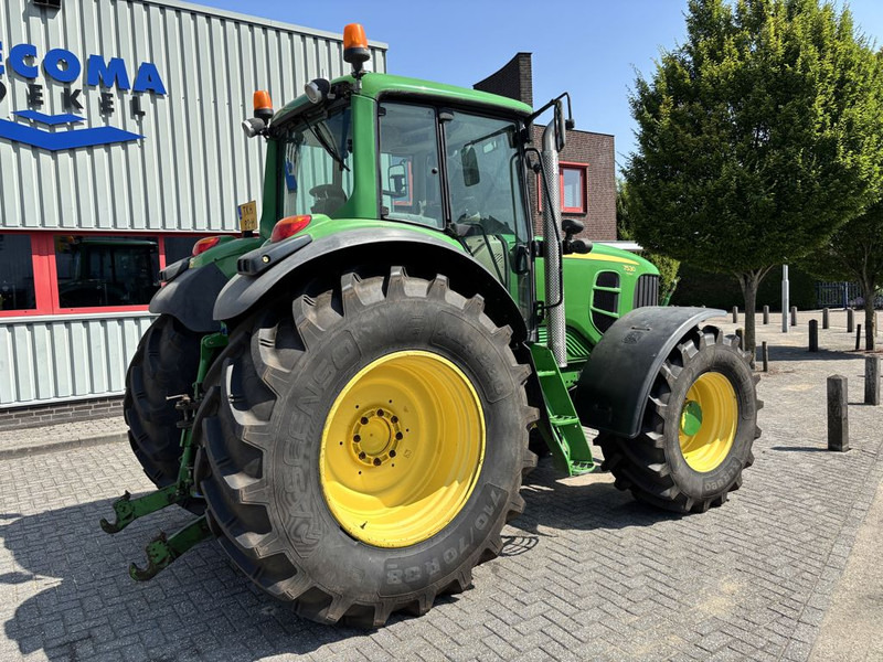 John Deere 7530 Premium AutoPowr - Traktor: 3 kép. John Deere 7530 Premium AutoPowr - Traktor: 3 kép.