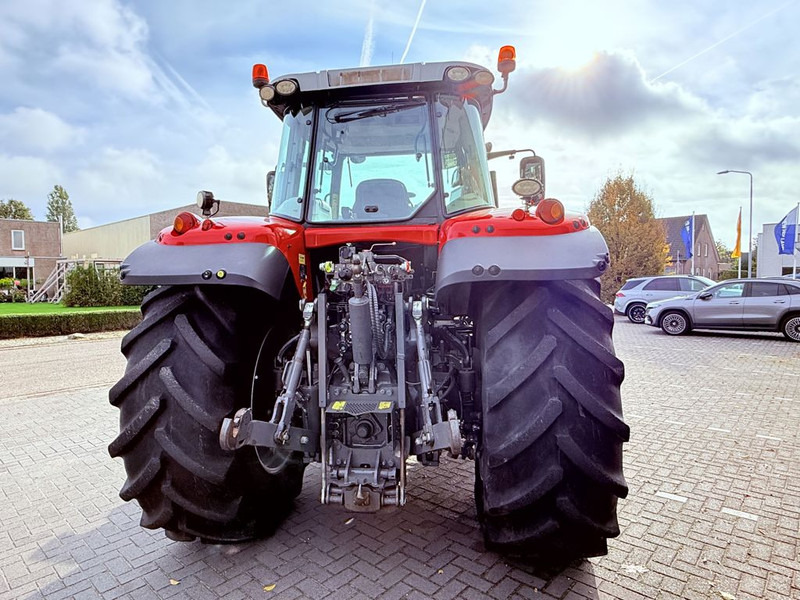 Massey Ferguson 7726S Dyna VT - Traktor: 3 kép. Massey Ferguson 7726S Dyna VT - Traktor: 3 kép.