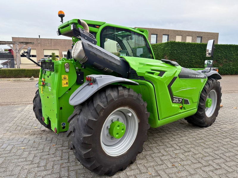 Merlo TF35.7-140 Telehandler - Teleszkópos rakodó: 3 kép. Merlo TF35.7-140 Telehandler - Teleszkópos rakodó: 3 kép.