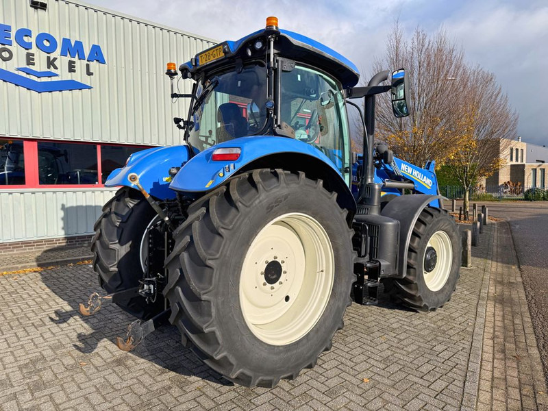 New Holland T7.210 AC Stage V + TL770 Voorlader - Traktor: 3 kép. New Holland T7.210 AC Stage V + TL770 Voorlader - Traktor: 3 kép.