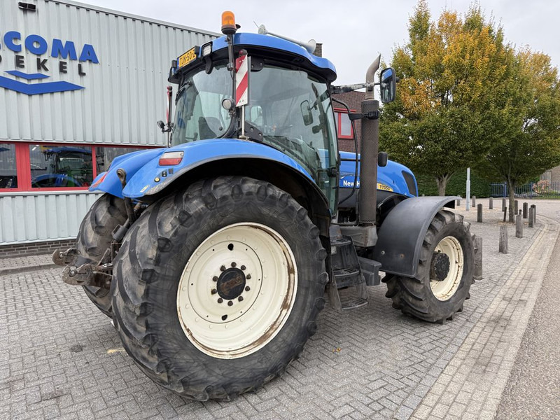 New Holland T7050 Power Command - Traktor: 3 kép. New Holland T7050 Power Command - Traktor: 3 kép.