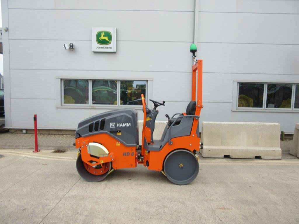 HAMM HD8VV - Henger: 3 kép. HAMM HD8VV - Henger: 3 kép.