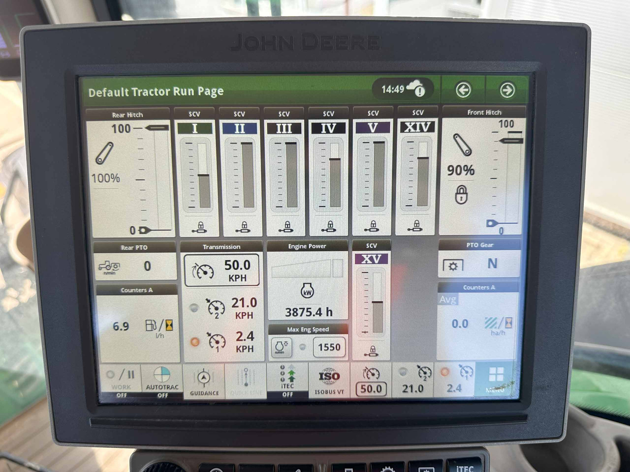 Traktor John Deere 7R 350: 16 kép.