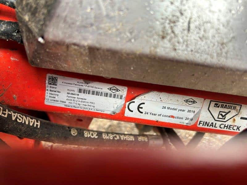 Kuhn AXIS H-EMC-W 50.2 - Műtrágyaszóró: 4 kép. Kuhn AXIS H-EMC-W 50.2 - Műtrágyaszóró: 4 kép.