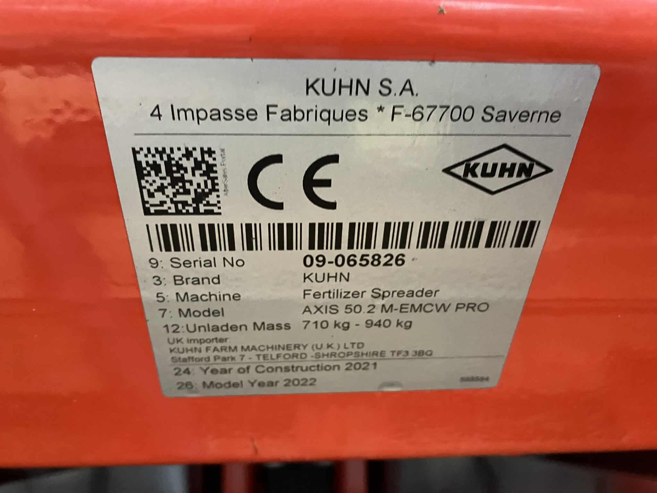 Kuhn Axis 50.2 M-ECW - Műtrágyaszóró: 5 kép. Kuhn Axis 50.2 M-ECW - Műtrágyaszóró: 5 kép.