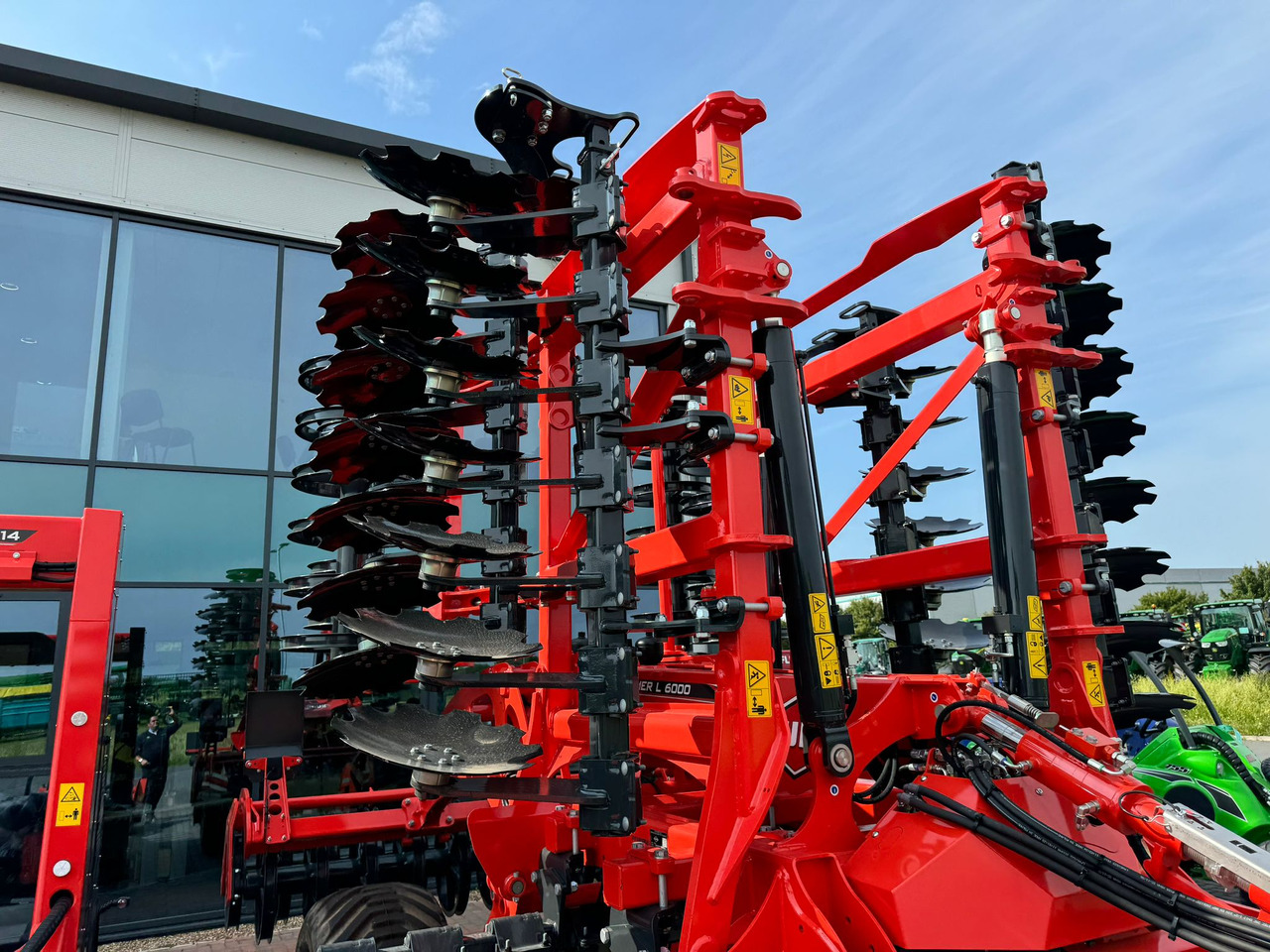 Kuhn Optimer L6000 - Talajművelő gep: 5 kép. Kuhn Optimer L6000 - Talajművelő gep: 5 kép.