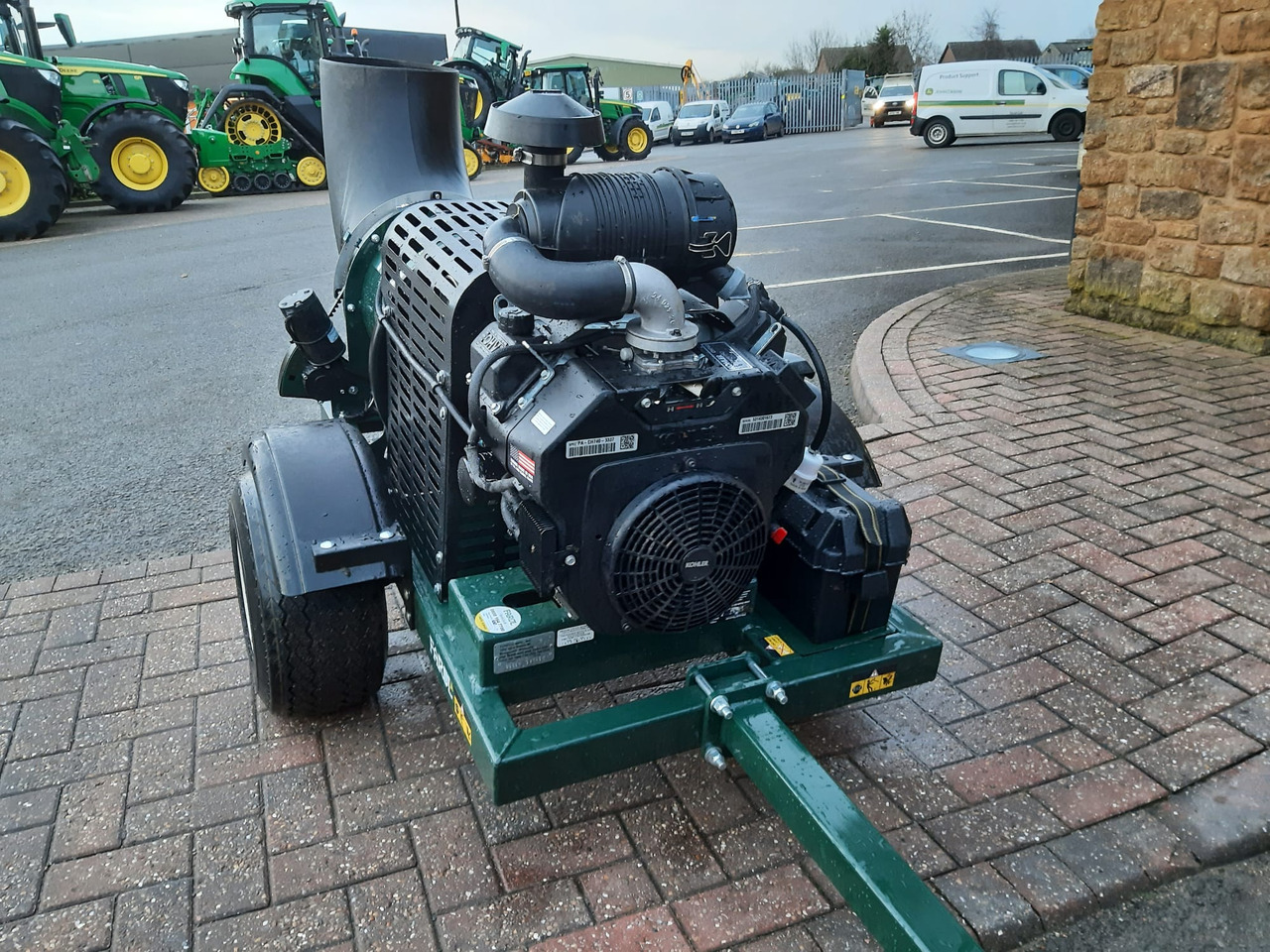 Turfco Torrent 2 Debris Blower - Kerti gépek: 5 kép. Turfco Torrent 2 Debris Blower - Kerti gépek: 5 kép.