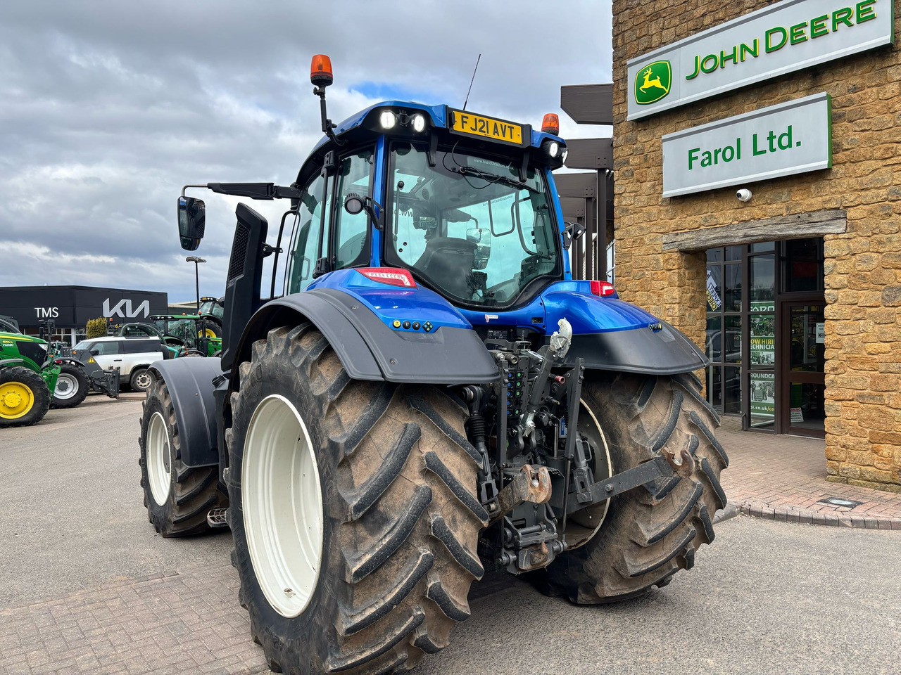 Valtra T234D - Traktor: 3 kép. Valtra T234D - Traktor: 3 kép.