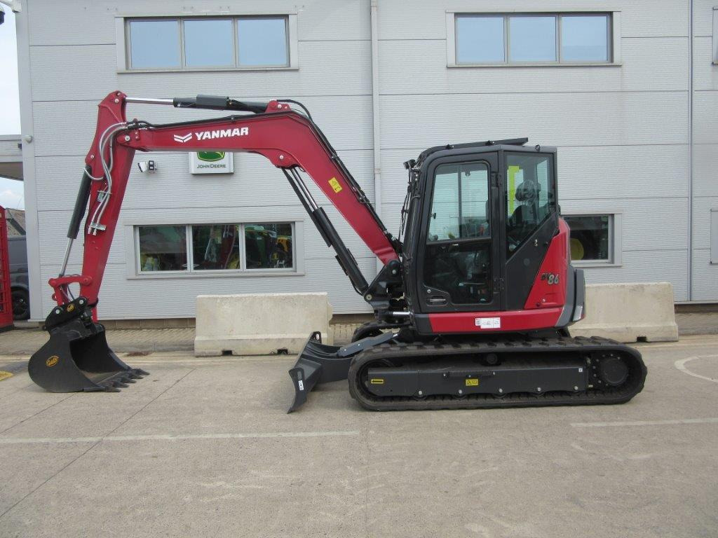YANMAR SV86-7 - Kotrógép: 3 kép. YANMAR SV86-7 - Kotrógép: 3 kép.