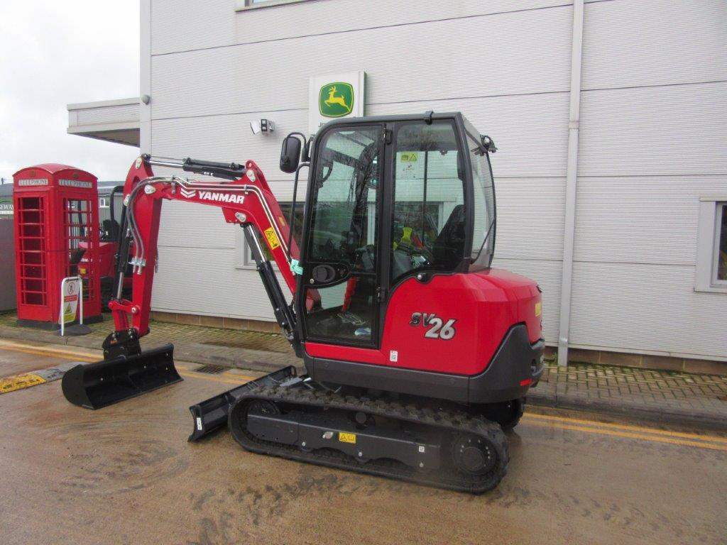 Yanmar SV26 - Kotrógép: 3 kép. Yanmar SV26 - Kotrógép: 3 kép.