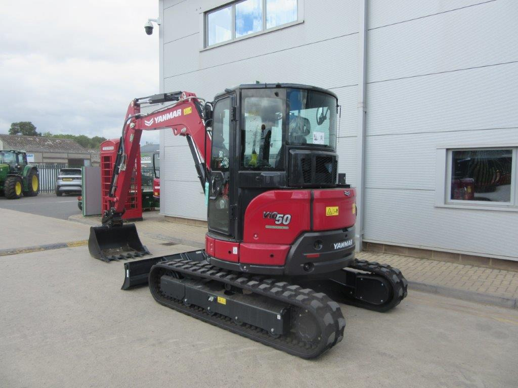 Yanmar ViO50-6B - Kotrógép: 3 kép. Yanmar ViO50-6B - Kotrógép: 3 kép.
