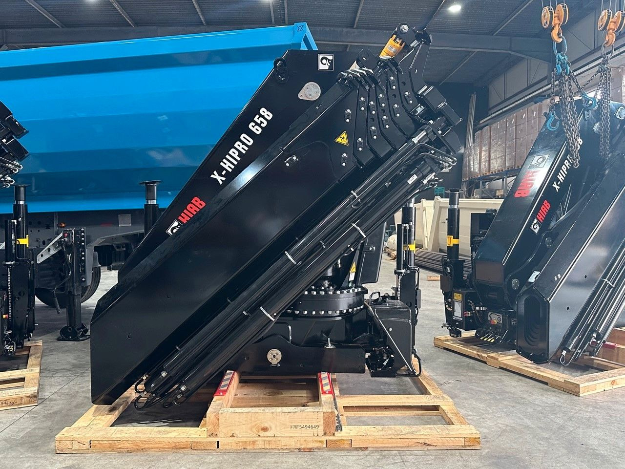 Kran HIAB X-HIPRO 658 E-6 - Darus autó: 1 kép. Kran HIAB X-HIPRO 658 E-6 - Darus autó: 1 kép.