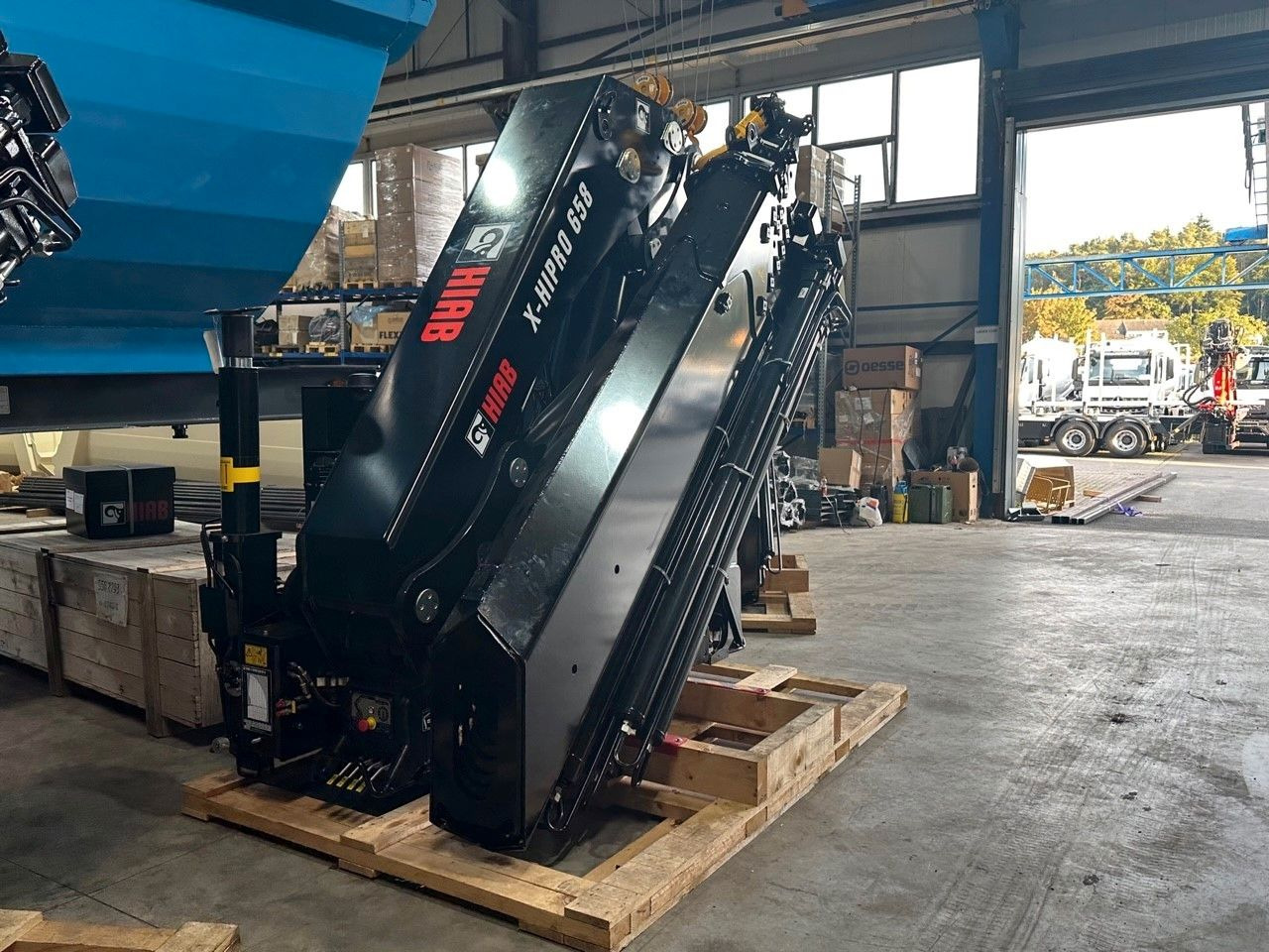 Kran HIAB X-HIPRO 658 E-6 - Darus autó: 2 kép. Kran HIAB X-HIPRO 658 E-6 - Darus autó: 2 kép.