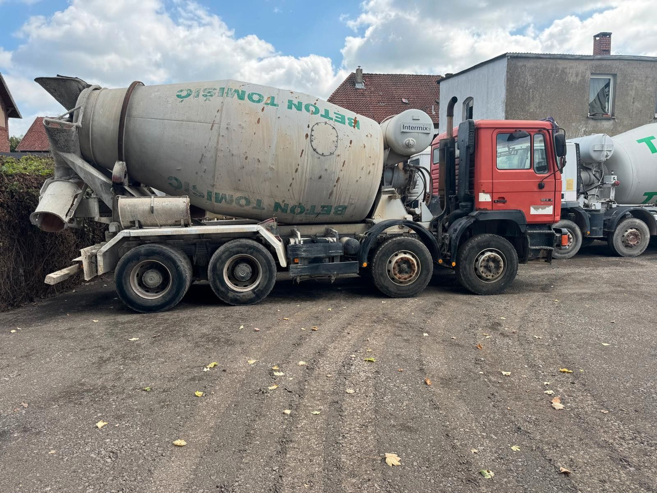 MAN 32.372 8x4 10m³ - Betonmixer: 4 kép. MAN 32.372 8x4 10m³ - Betonmixer: 4 kép.
