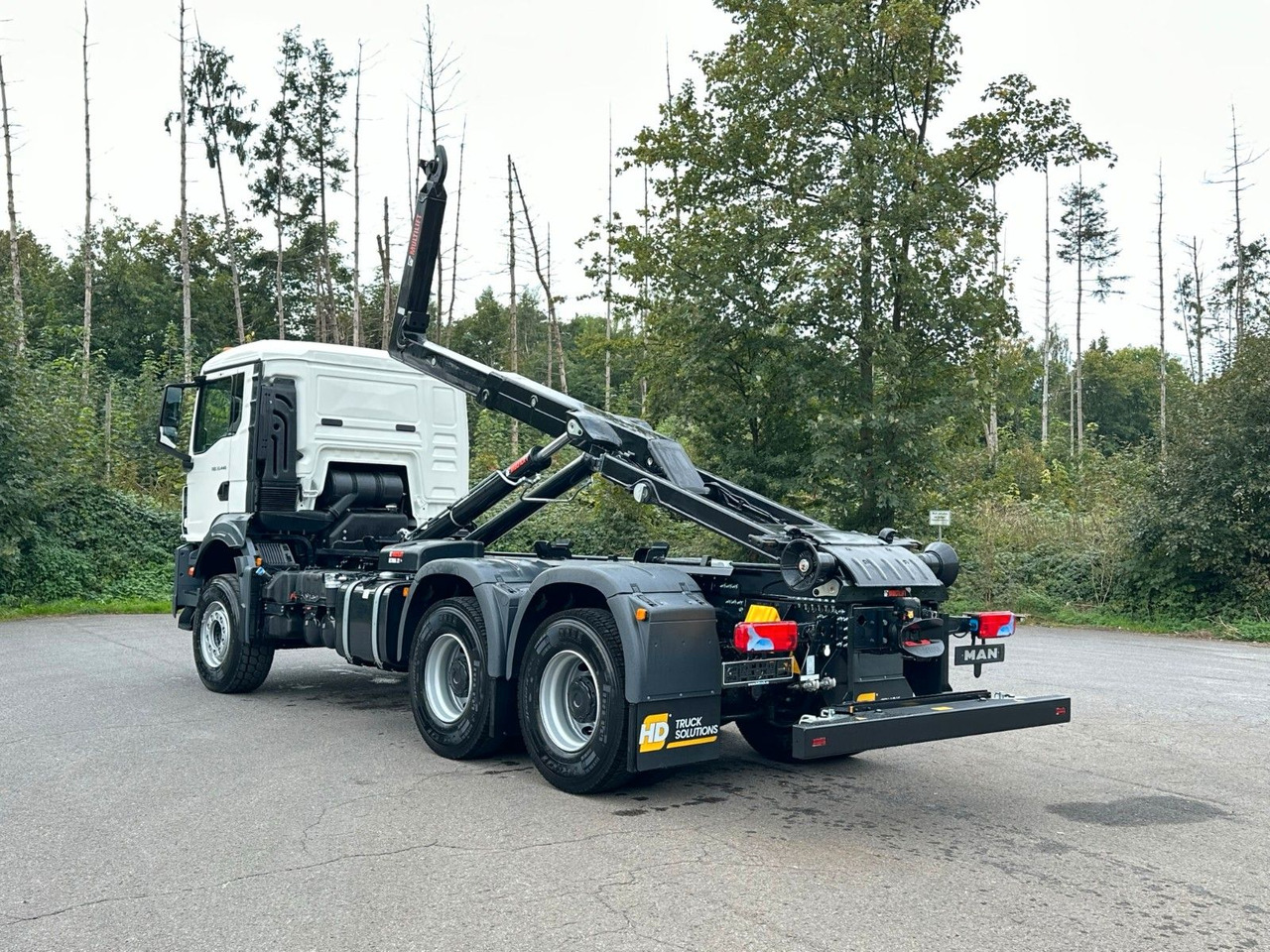 MAN TGS 33.440 6x4 Euro6e MultiLift 21S59 - Horgos rakodó teherautó, Darus autó: 4 kép. MAN TGS 33.440 6x4 Euro6e MultiLift 21S59 - Horgos rakodó teherautó, Darus autó: 4 kép.