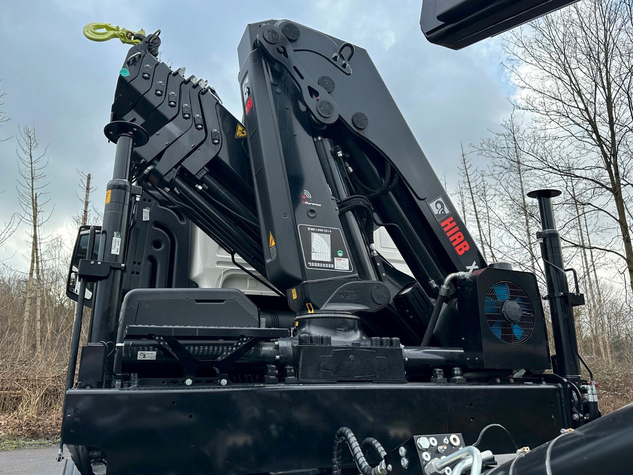 MAN TGS 33.440 6x6 BB Abrollkipper+Kran Hiab 228-6 lízing MAN TGS 33.440 6x6 BB Abrollkipper+Kran Hiab 228-6: 20 kép.