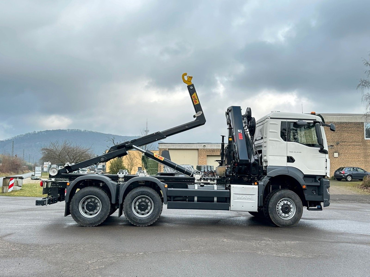 MAN TGS 33.440 6x6 BB Abrollkipper+Kran Hiab 228-6 lízing MAN TGS 33.440 6x6 BB Abrollkipper+Kran Hiab 228-6: 17 kép.