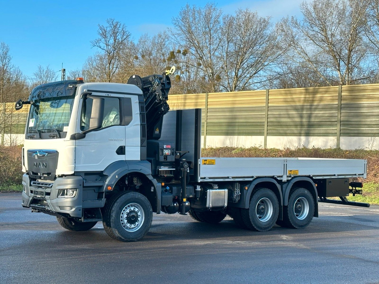 MAN TGS 33.440 6x6 Kran HIAB 228-6 - Darus autó: 3 kép. MAN TGS 33.440 6x6 Kran HIAB 228-6 - Darus autó: 3 kép.