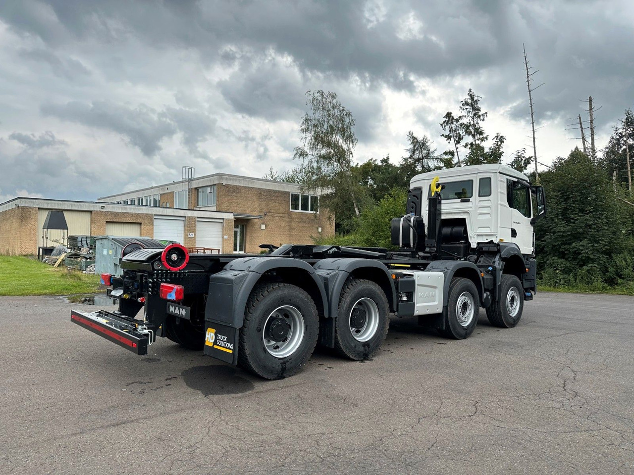 MAN TGS 35.520 8x4 Euro6e MultiLift 25s59 - Horgos rakodó teherautó: 4 kép. MAN TGS 35.520 8x4 Euro6e MultiLift 25s59 - Horgos rakodó teherautó: 4 kép.