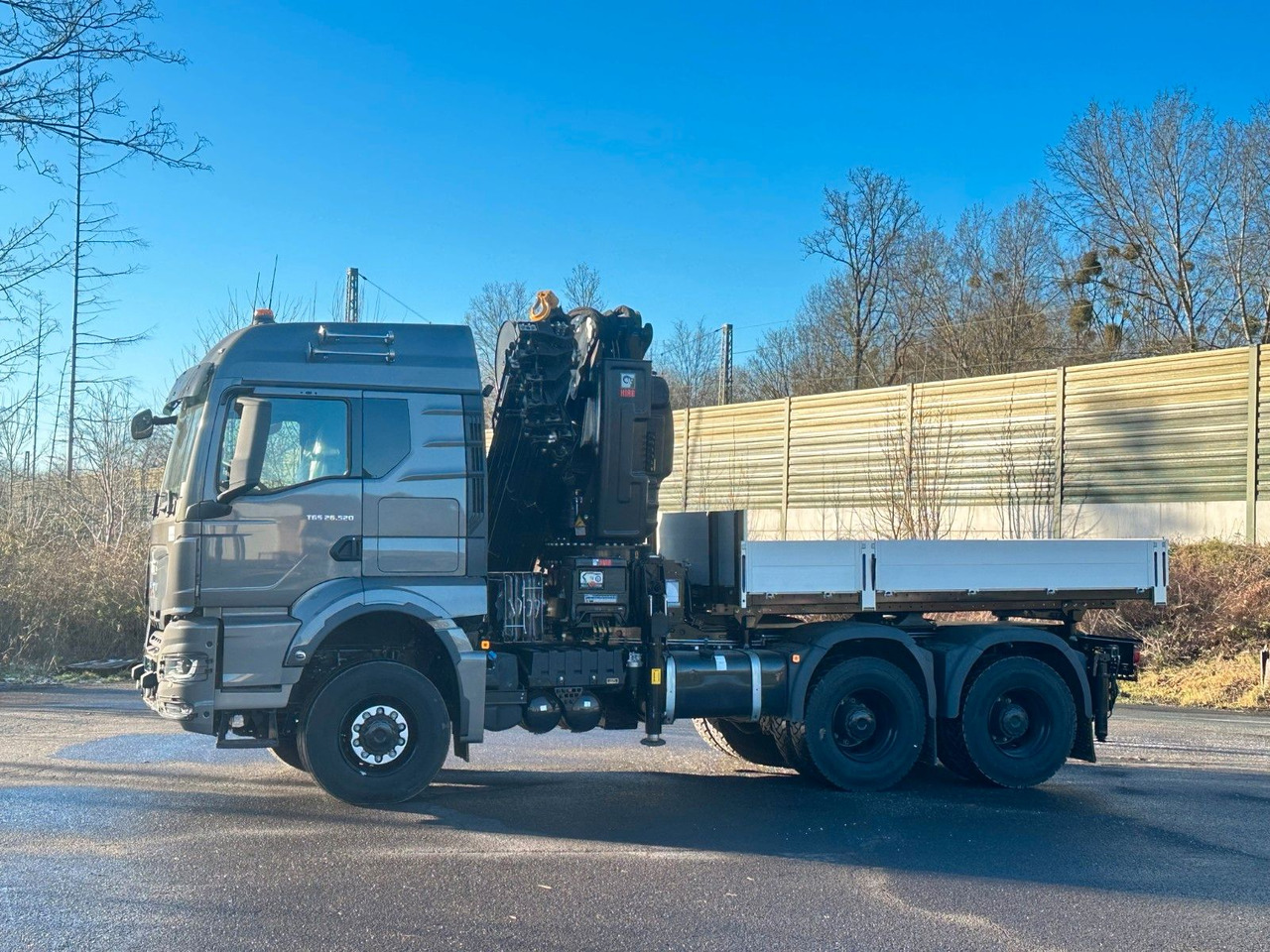 MAN TGS 26.520 6x6 Kran HIAB X-HIPRO 548E-8 - Nyergesvontató: 4 kép. MAN TGS 26.520 6x6 Kran HIAB X-HIPRO 548E-8 - Nyergesvontató: 4 kép.