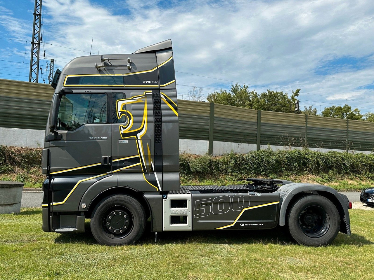 Nyergesvontató MAN TGX 18.500 EVO LION VOLL AUSSTATUNG: 19 kép.