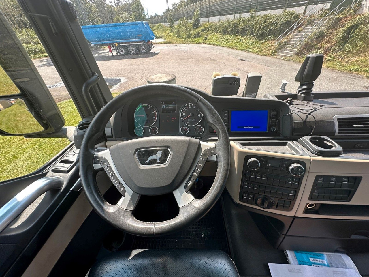 Nyergesvontató MAN TGX 18.500 EVO LION VOLL AUSSTATUNG: 11 kép.