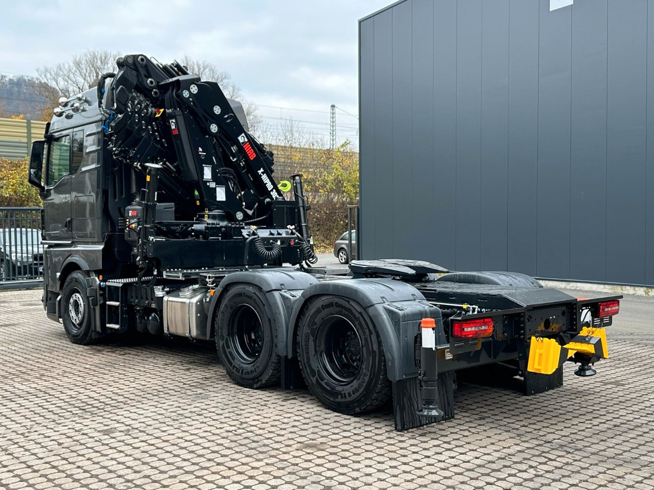 MAN TGX 26.580 6x4 Kran Hiab 302-6 + Jib-4 - Nyergesvontató: 5 kép. MAN TGX 26.580 6x4 Kran Hiab 302-6 + Jib-4 - Nyergesvontató: 5 kép.