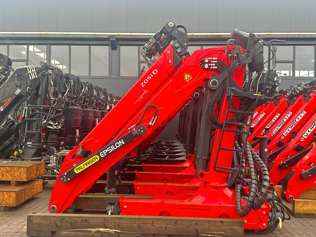 Palfinger EPSILON Q 150 Z Kran - Rönkszállító teherautó, Darus autó: 1 kép. Palfinger EPSILON Q 150 Z Kran - Rönkszállító teherautó, Darus autó: 1 kép.
