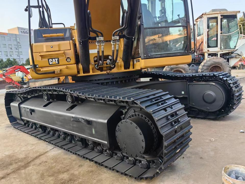 Original Good Condition USED Excavator Cat 336 36 Ton Excavator Crawler Excavator for Caterpillar - Lánctalpas kotró: 5 kép. Original Good Condition USED Excavator Cat 336 36 Ton Excavator Crawler Excavator for Caterpillar - Lánctalpas kotró: 5 kép.