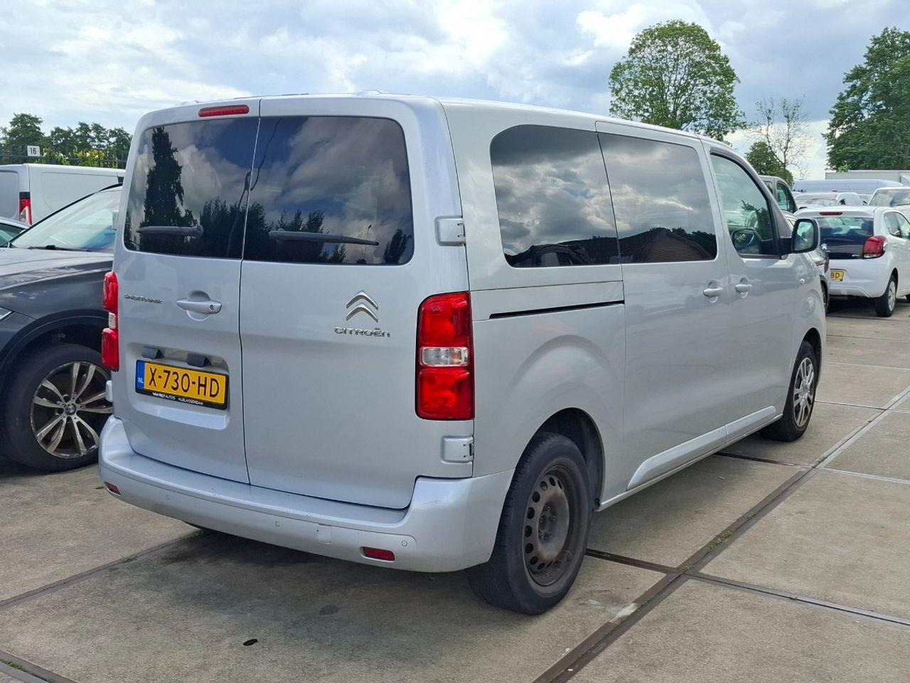 Citroen SpaceTourer 1.6 BlueHDi 115 M S&S Business | 2016 | 160.593 km | X730HD | NAP: Geen oordeel - Autó: 4 kép. Citroen SpaceTourer 1.6 BlueHDi 115 M S&S Business | 2016 | 160.593 km | X730HD | NAP: Geen oordeel - Autó: 4 kép.