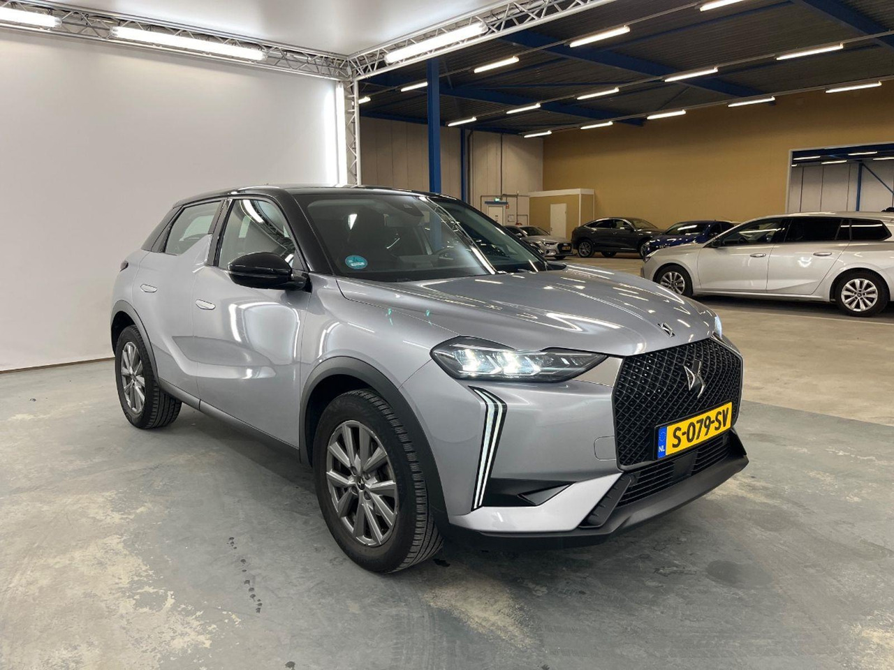 DS 3 1.2 PureTech Bastille | 2023 | 64.053 km | S079SV | NAP: Logisch - Terepjáró/ SUV: 2 kép. DS 3 1.2 PureTech Bastille | 2023 | 64.053 km | S079SV | NAP: Logisch - Terepjáró/ SUV: 2 kép.