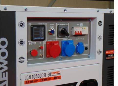 Daewoo DDAE10500DSE-3G Diesel Stroomgenerator (Nieuw) - Áramfejlesztő: 3 kép. Daewoo DDAE10500DSE-3G Diesel Stroomgenerator (Nieuw) - Áramfejlesztő: 3 kép.