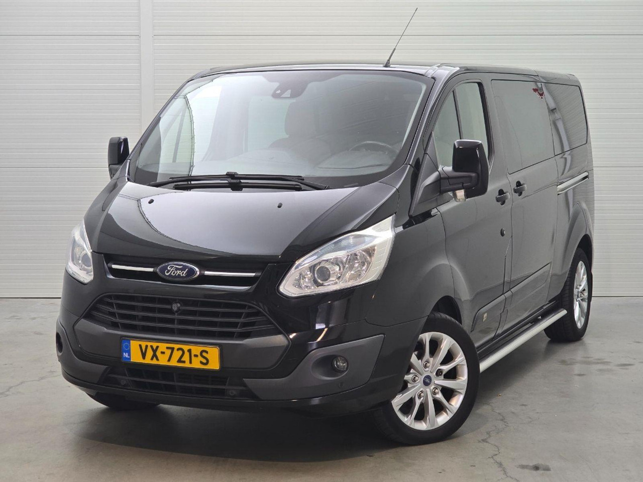 Ford Transit Custom 290 2.2 TDCI L2H1 Anniversary Edition DC | 2016 | 235.664 km | VX721S | NAP: Logisch - Egyéb gépek: 1 kép. Ford Transit Custom 290 2.2 TDCI L2H1 Anniversary Edition DC | 2016 | 235.664 km | VX721S | NAP: Logisch - Egyéb gépek: 1 kép.