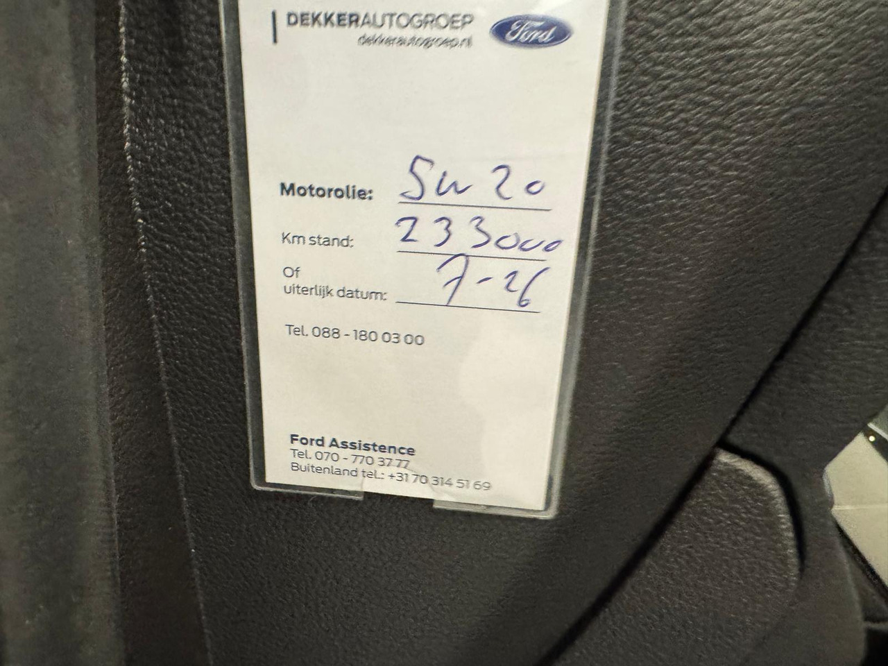 Autó Ford C-Max 2.0 Plug-in Hybrid Titanium Plus | HL-834-P: 35 kép.