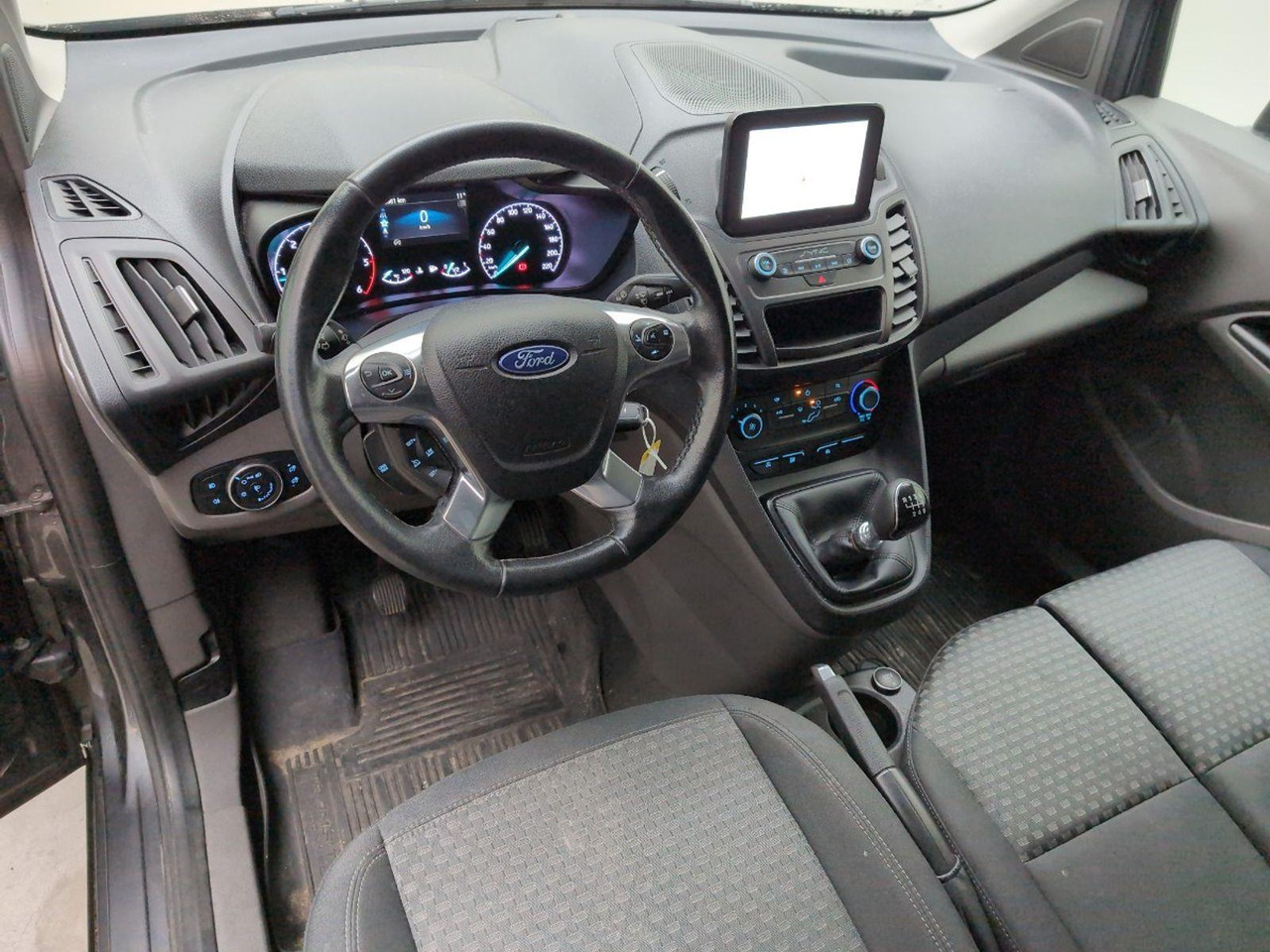 Ford Transit Connect 1.5 EcoBlue L2 Trend | 2019 | 243.681 km | V045VN | NAP: Logisch - Furgon: 5 kép. Ford Transit Connect 1.5 EcoBlue L2 Trend | 2019 | 243.681 km | V045VN | NAP: Logisch - Furgon: 5 kép.