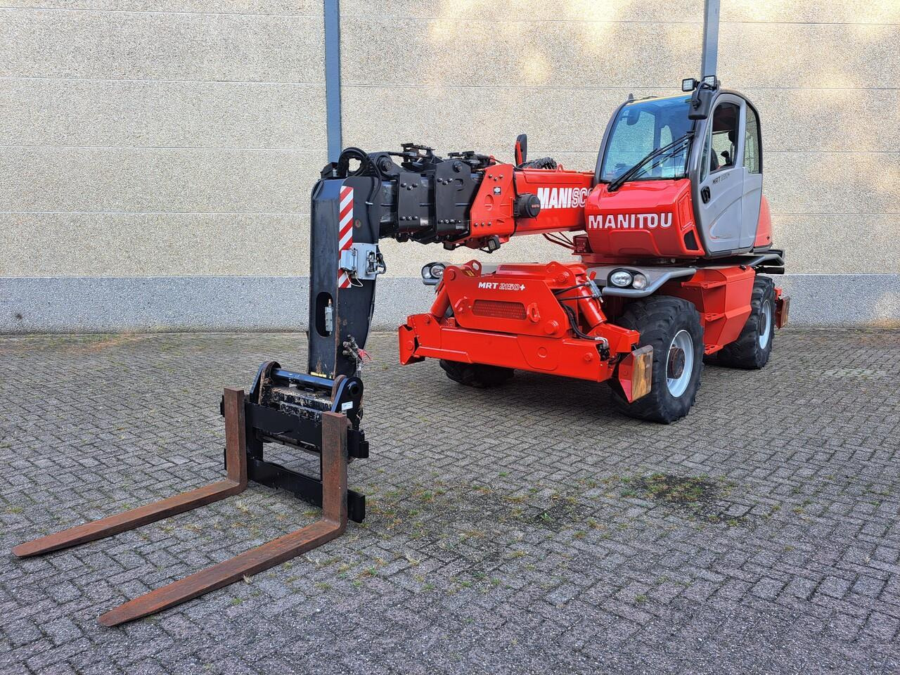 Manitou MRT 2150+ Privilege All-Terrain Roterende Verreiker (2015) - Teleszkópos rakodó: 1 kép. Manitou MRT 2150+ Privilege All-Terrain Roterende Verreiker (2015) - Teleszkópos rakodó: 1 kép.