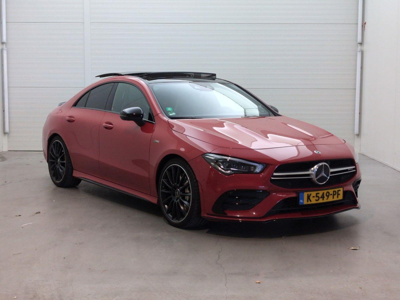 Mercedes-Benz CLA-klasse AMG 35 4MATIC Premium Plus | 2019 | 115.644 km | Automaat | K549PF | NAP: Geen oordeel - Szedán: 2 kép. Mercedes-Benz CLA-klasse AMG 35 4MATIC Premium Plus | 2019 | 115.644 km | Automaat | K549PF | NAP: Geen oordeel - Szedán: 2 kép.
