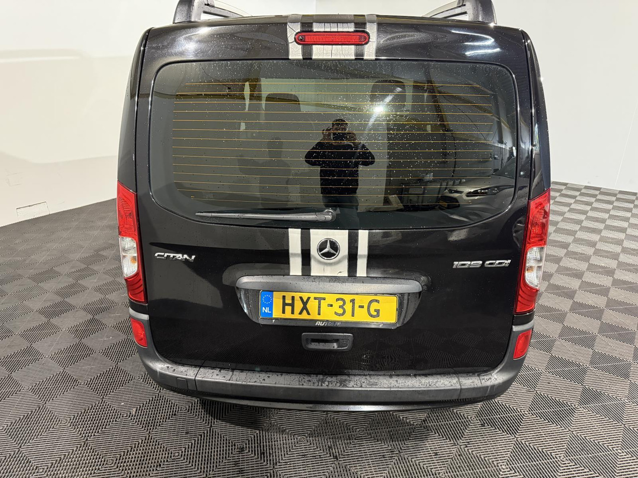 Mercedes-Benz | Citan | 109 CDI Trend | 2014 | 200.971 km | HXT31G | Geen oordeel - Autó: 5 kép. Mercedes-Benz | Citan | 109 CDI Trend | 2014 | 200.971 km | HXT31G | Geen oordeel - Autó: 5 kép.