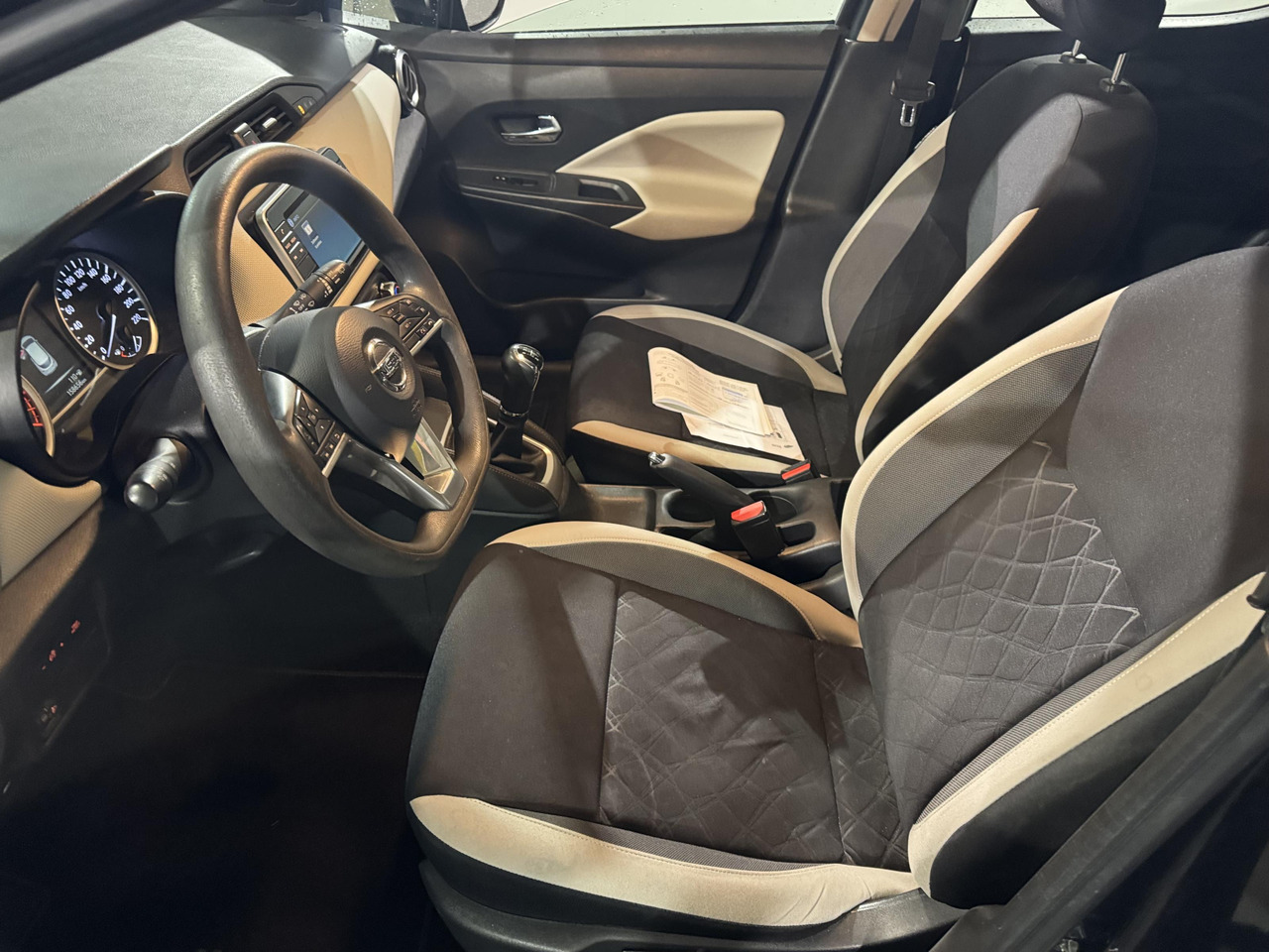 Hatchback Nissan | Micra | 0.9 IG-T Acenta | 2018 | 158.656 km | HDP06F | Geen oordeel: 14 kép.