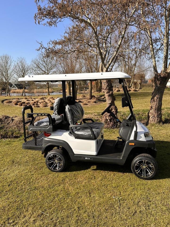 OX ZG4 4-zits Golfkar Wit, Nieuw - Golfkocsi: 5 kép. OX ZG4 4-zits Golfkar Wit, Nieuw - Golfkocsi: 5 kép.