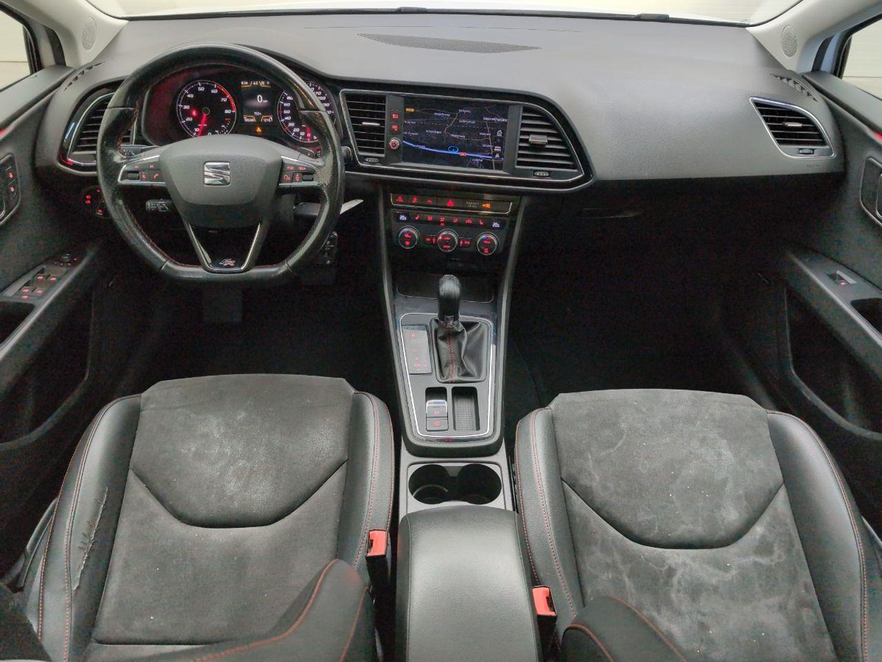 SEAT Leon ST 1.4 EcoTSI FR Business Intense Automaat | 2017 | 183.249 km | L309PV | NAP: Geen oordeel - Autó: 5 kép. SEAT Leon ST 1.4 EcoTSI FR Business Intense Automaat | 2017 | 183.249 km | L309PV | NAP: Geen oordeel - Autó: 5 kép.