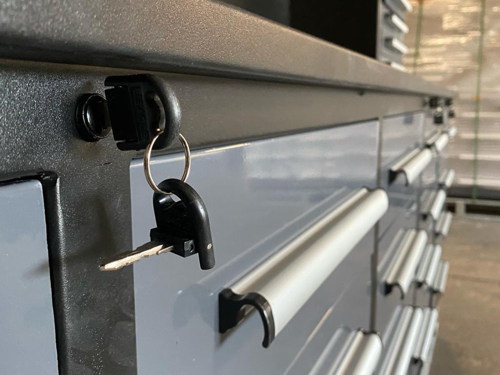StahlWorks 30DG Gereedschapswand 30 Lades. - Garázs felszerelés: 4 kép. StahlWorks 30DG Gereedschapswand 30 Lades. - Garázs felszerelés: 4 kép.