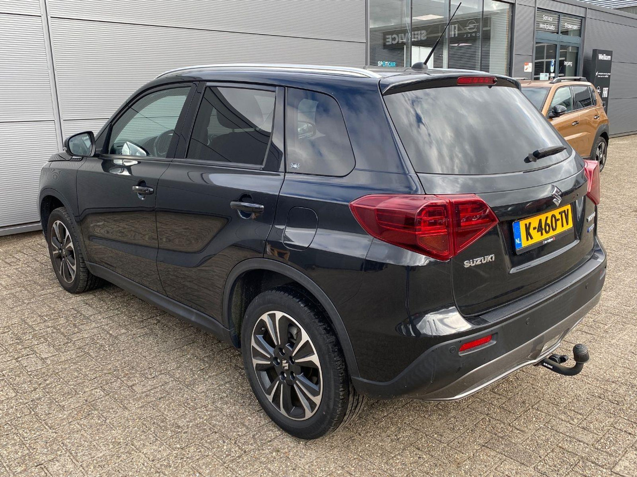 Suzuki Vitara 1.4 Boosterjet Style Smart Hybrid | 2021 | 63.245 km | Automaat | K460TV | NAP: Logisch - Terepjáró/ SUV: 3 kép. Suzuki Vitara 1.4 Boosterjet Style Smart Hybrid | 2021 | 63.245 km | Automaat | K460TV | NAP: Logisch - Terepjáró/ SUV: 3 kép.