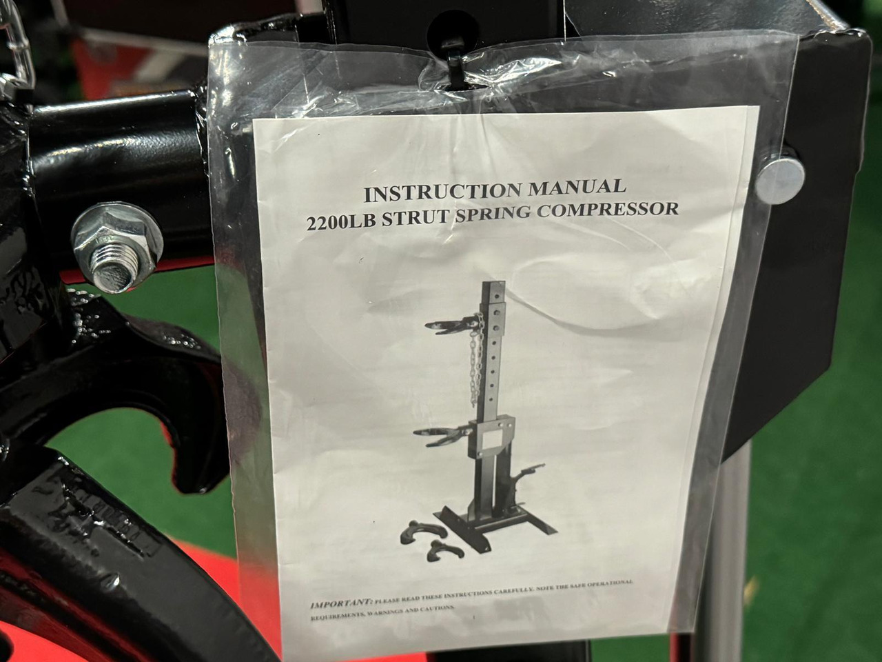 Veercompresor UltraToolz, 2200 LB - Garázs felszerelés: 5 kép. Veercompresor UltraToolz, 2200 LB - Garázs felszerelés: 5 kép.