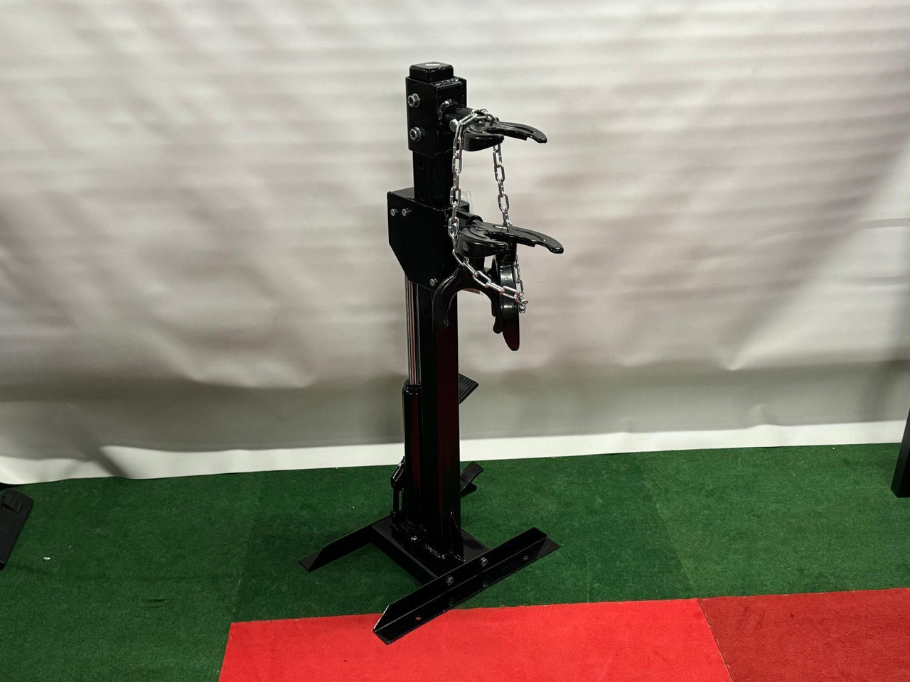 Veercompresor UltraToolz, 2200 LB - Garázs felszerelés: 1 kép. Veercompresor UltraToolz, 2200 LB - Garázs felszerelés: 1 kép.