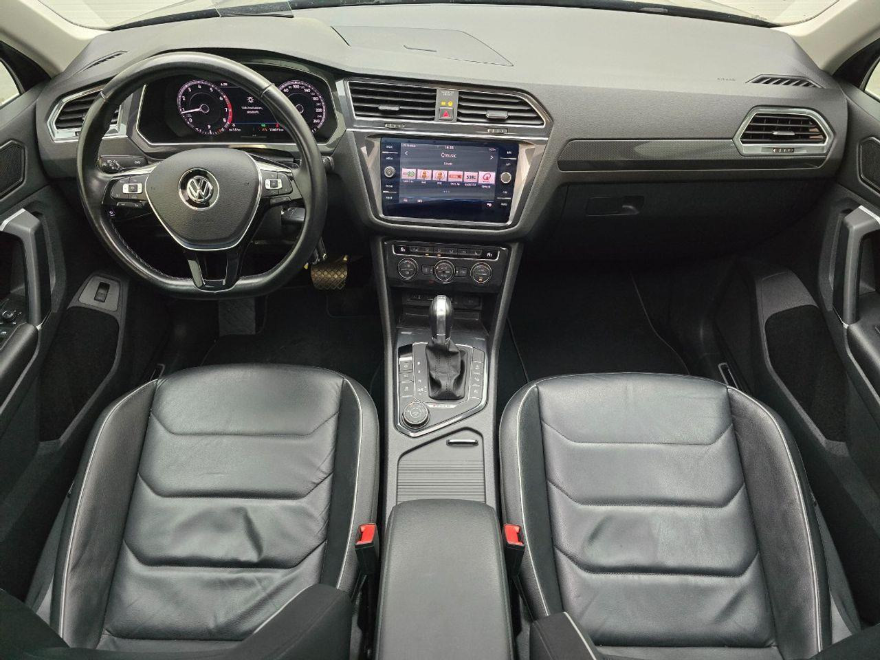 Volkswagen Tiguan 2.0 TSI 4Motion Highline | 2017 | 126.011 km | GFJ93R | NAP: Geen oordeel - Terepjáró/ SUV: 5 kép. Volkswagen Tiguan 2.0 TSI 4Motion Highline | 2017 | 126.011 km | GFJ93R | NAP: Geen oordeel - Terepjáró/ SUV: 5 kép.