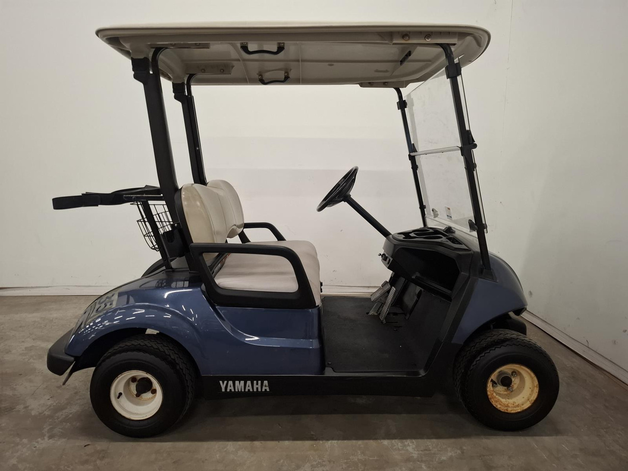 Yamaha Drive 2 J0C-008847 - Golfkocsi: 5 kép. Yamaha Drive 2 J0C-008847 - Golfkocsi: 5 kép.