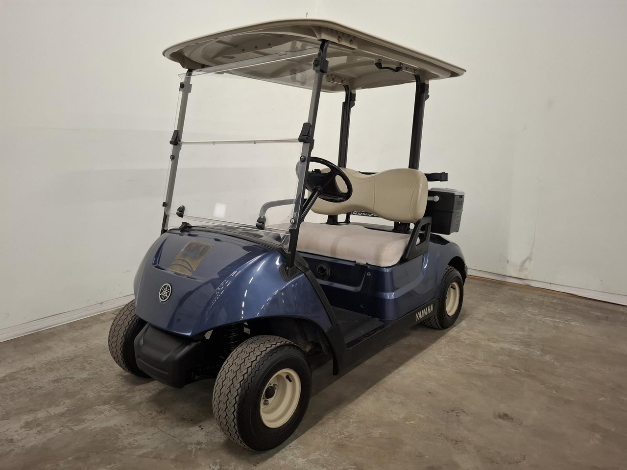 Yamaha Drive 2 J0C-008852 - Golfkocsi: 1 kép. Yamaha Drive 2 J0C-008852 - Golfkocsi: 1 kép.